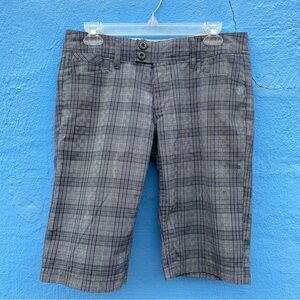 Plaid Element Bermuda Skater Shorts size 7